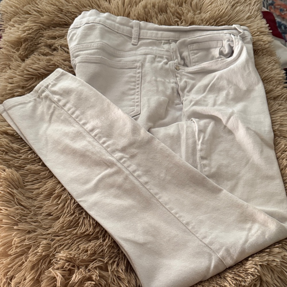 VENUS Women's Light Cream Skinny Jeans
